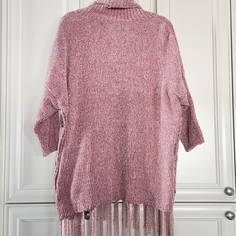 NWT OLIVER | $97 Chenille Cowl Neck Sweater Poncho - Picture 7 of 7